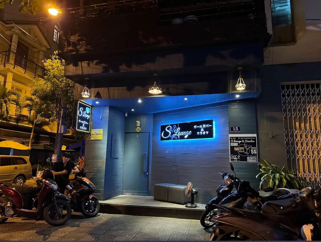 S Counter & Lounge - 15 Phan Bội Châu
