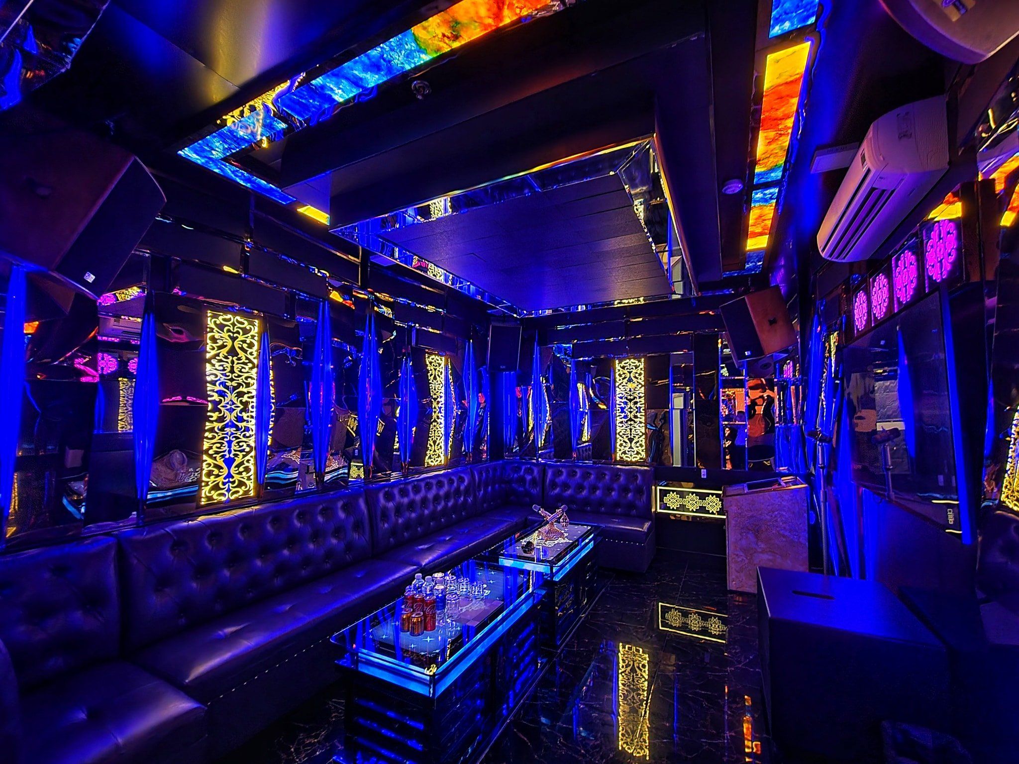 Karaoke Galaxy - 175/1 Tô Ký