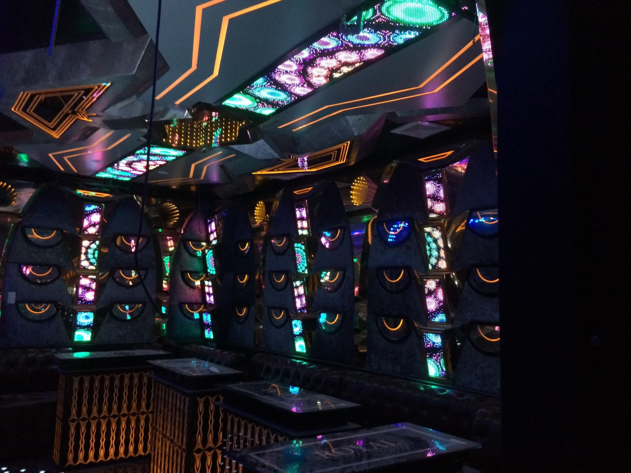 Karaoke Royal Club - 308 Nguyễn Hữu Thọ