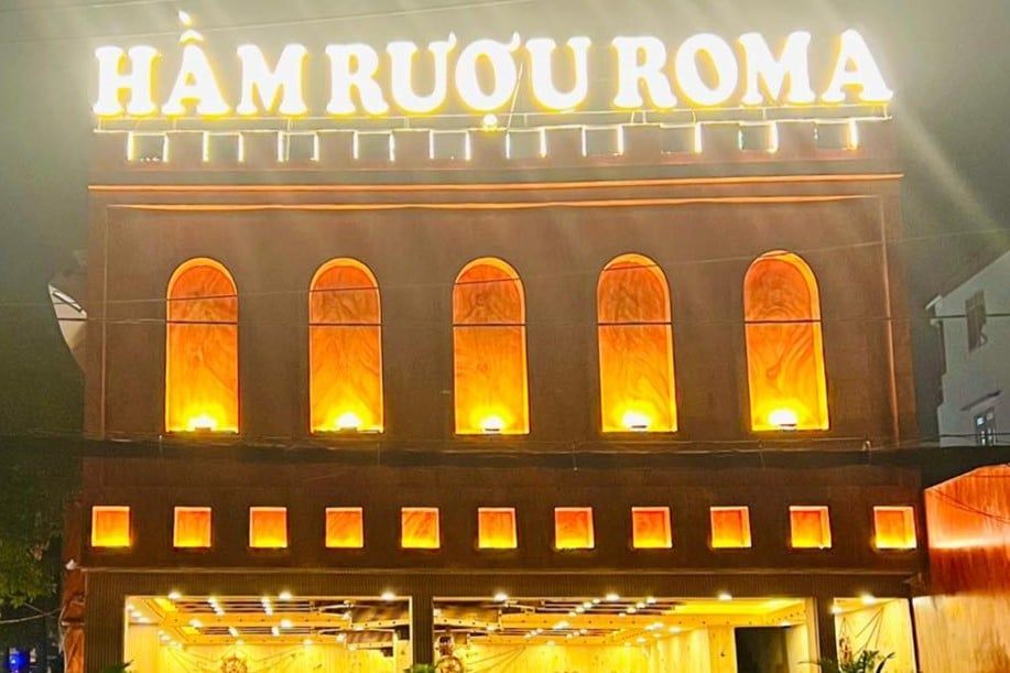 Hầm Rượu ROMA - 108 Nguyễn Văn Khối