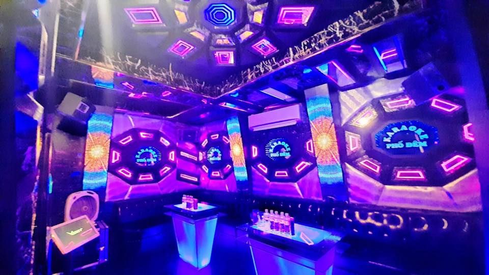 Karaoke Phố Đêm - 6 Trần Quý Cáp