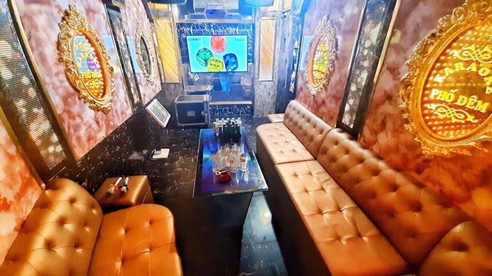 Karaoke Phố Đêm - 6 Trần Quý Cáp