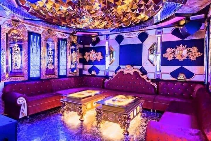 Karaoke Hoa Cỏ May - 236 Vân Côn