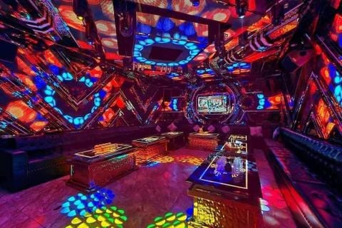 Karaoke Hoa Cỏ May - 236 Vân Côn