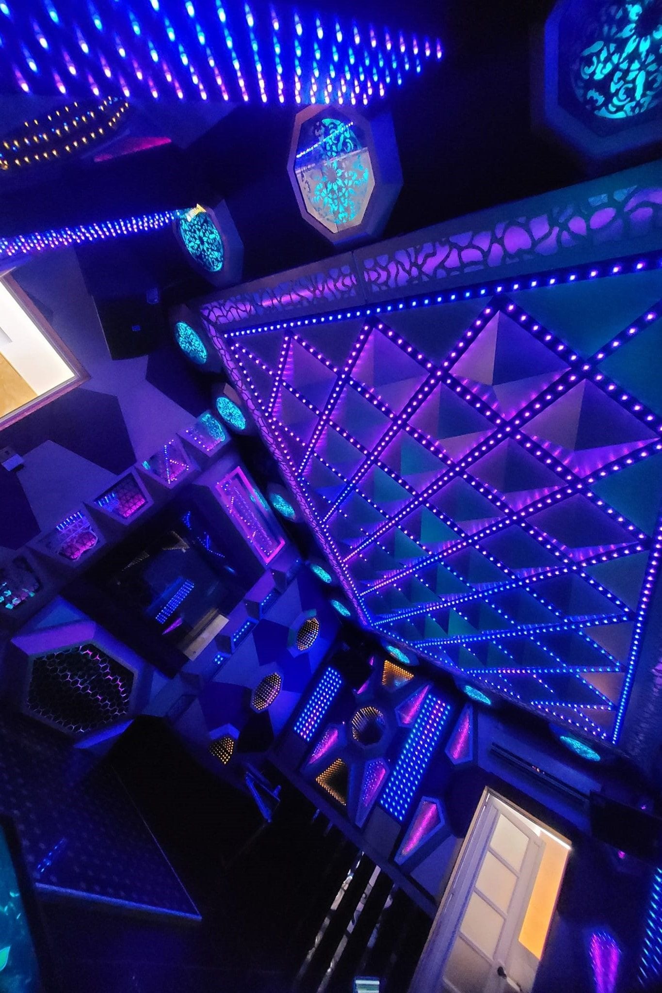 Karaoke Miss Sài Gòn 2 - 76 Nguyễn Trường Tộ