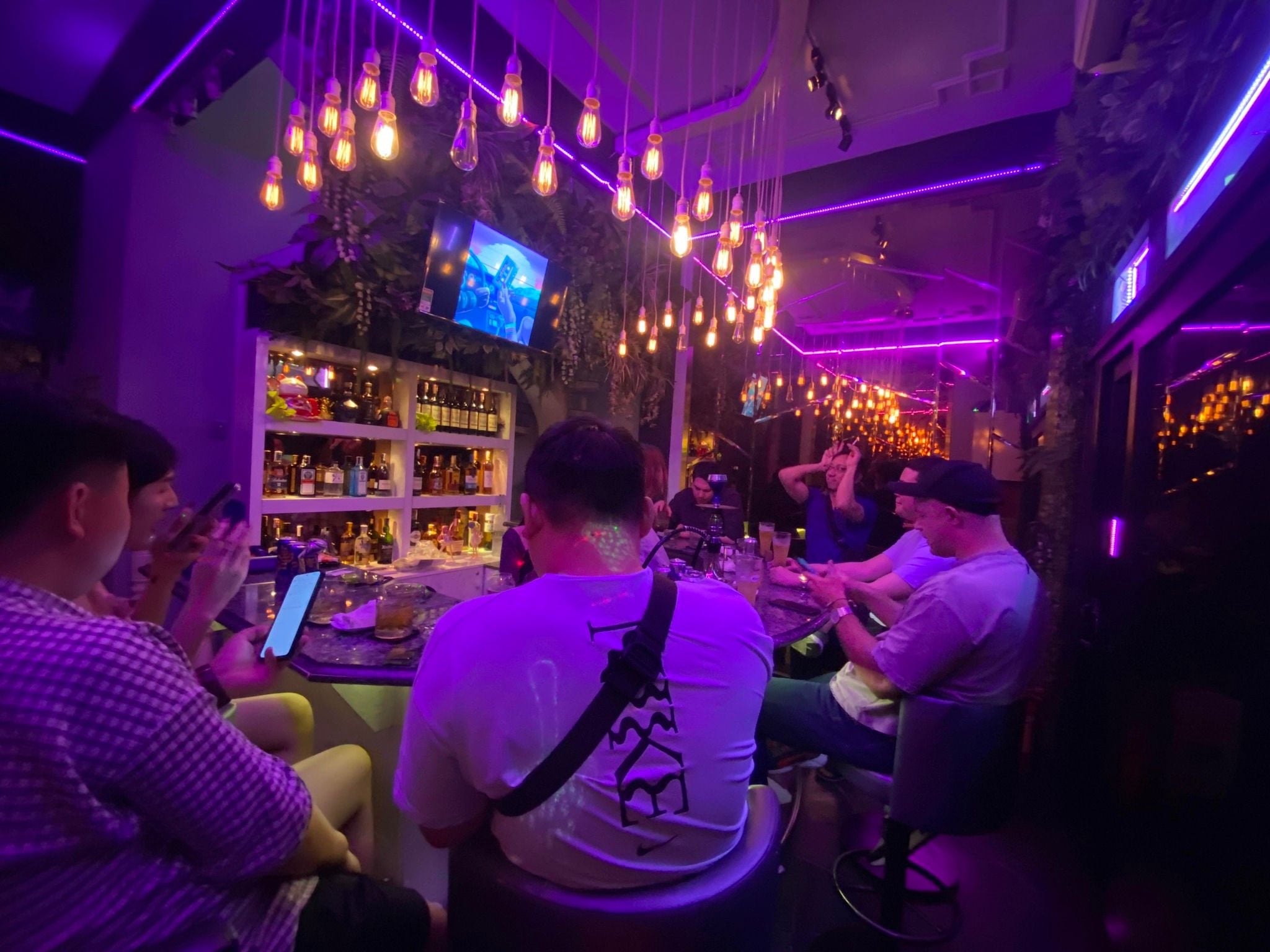 NaBi Bar - 15B/58 Lê Thánh Tôn