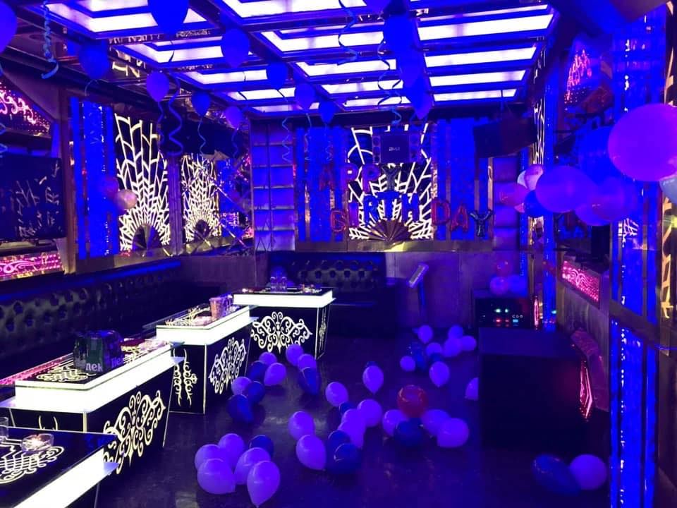 Karaoke Santana - 199 Trần Bình