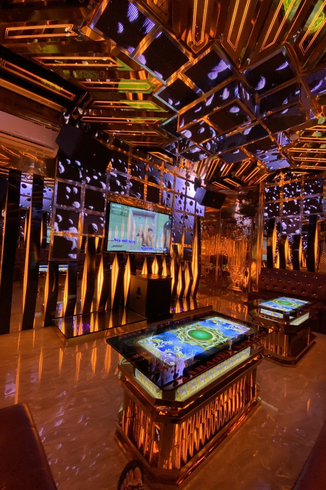 Karaoke NextTop - 36 Trường Sơn