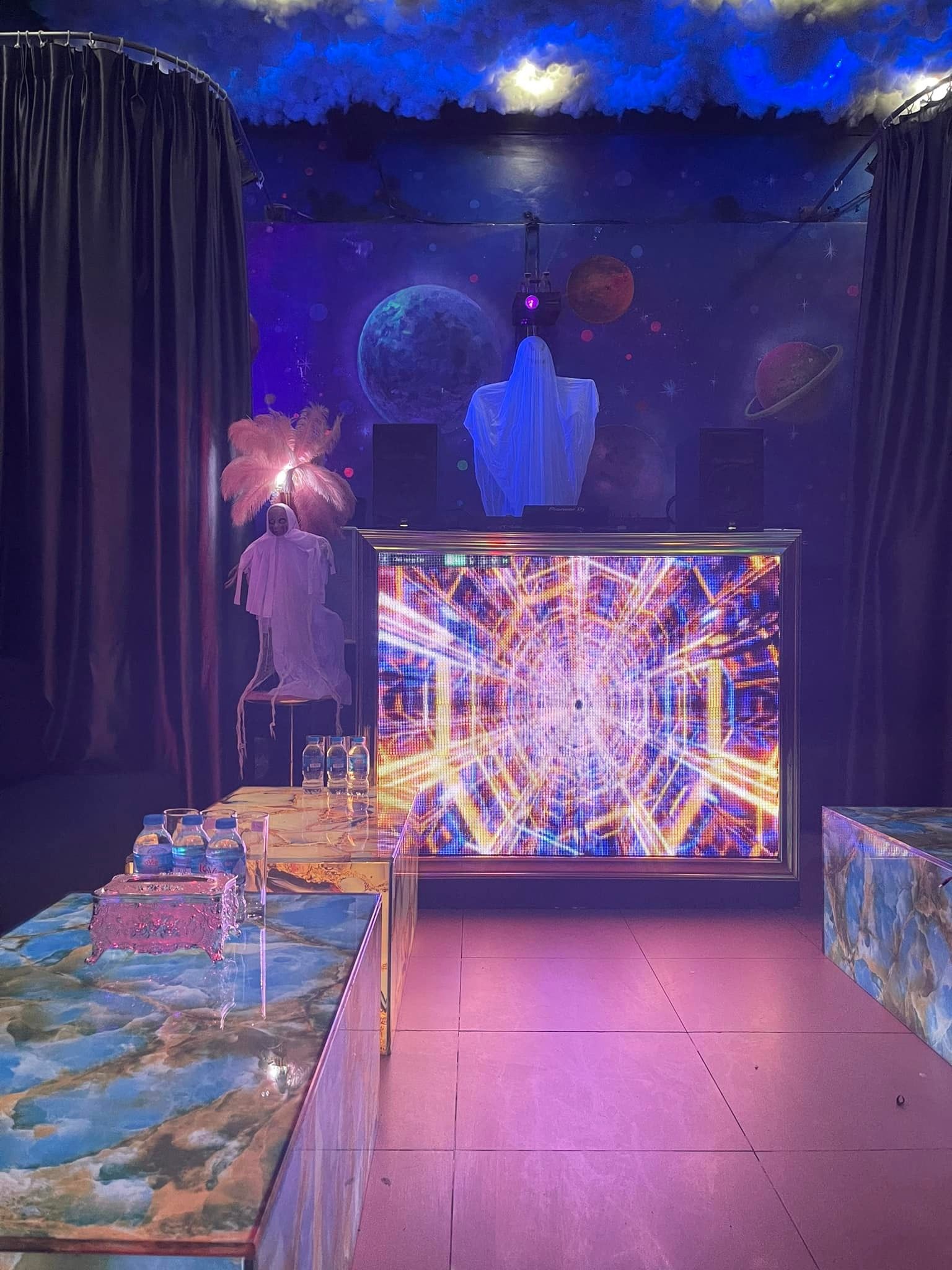 Dragon - 15 Nguyễn Văn Cừ