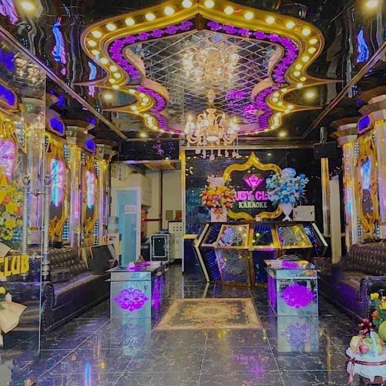 Karaoke Queen Club - 12 Trần Duy Hưng