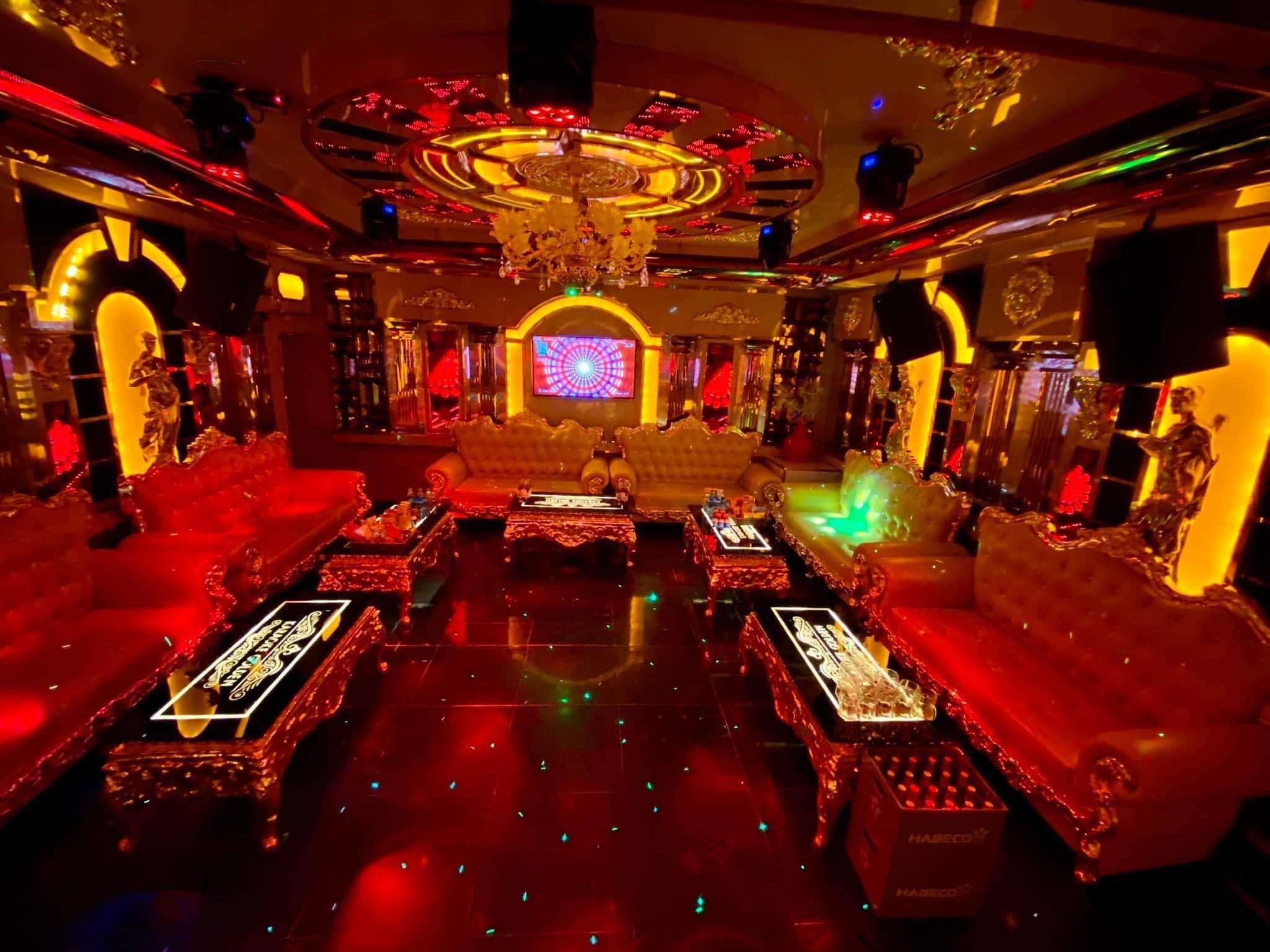 Karaoke Golden Vip - 3 Trần Hưng Đạo