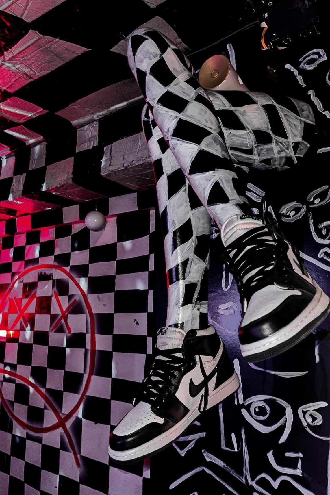 Banana Coffee & Lounge - 89 Hồ Văn Chương