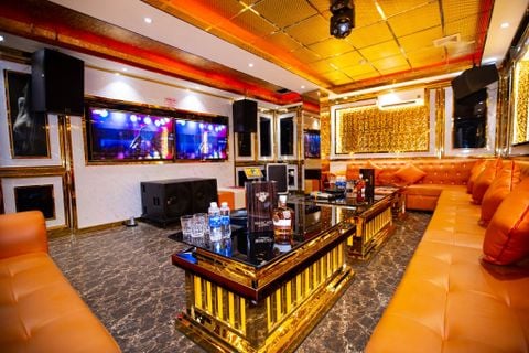 Karaoke JET - 204 Nguyễn Thị Minh Khai