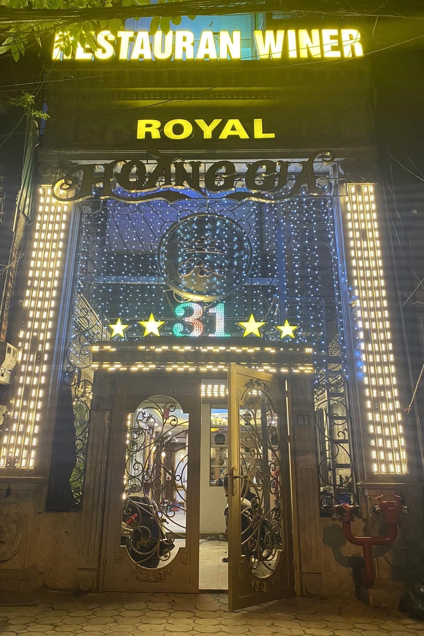 Karaoke Point - 33 Nguyễn Khang