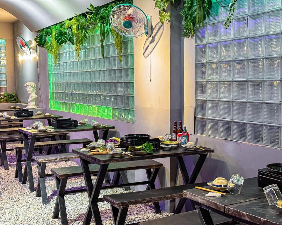 Xi Lounge - 114 Hồng Bàng