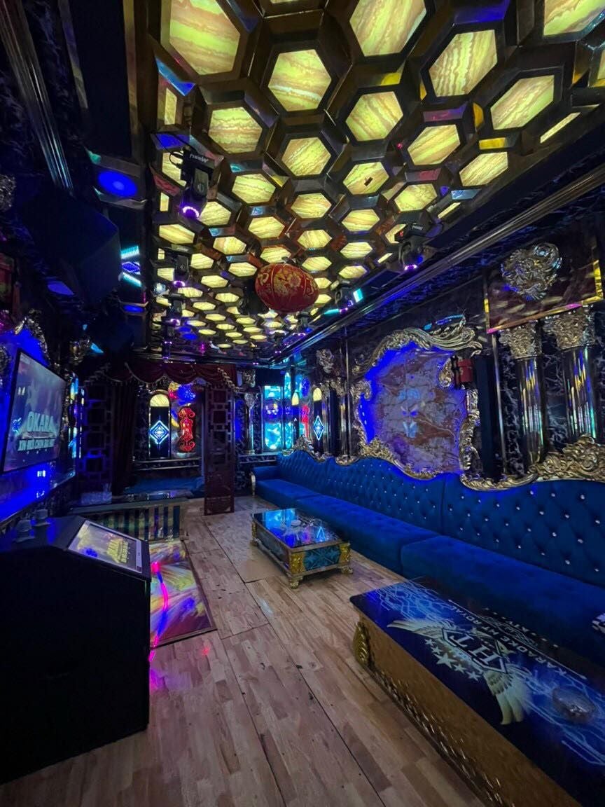 Karaoke Ruby - 5 Trần Quốc Tuấn