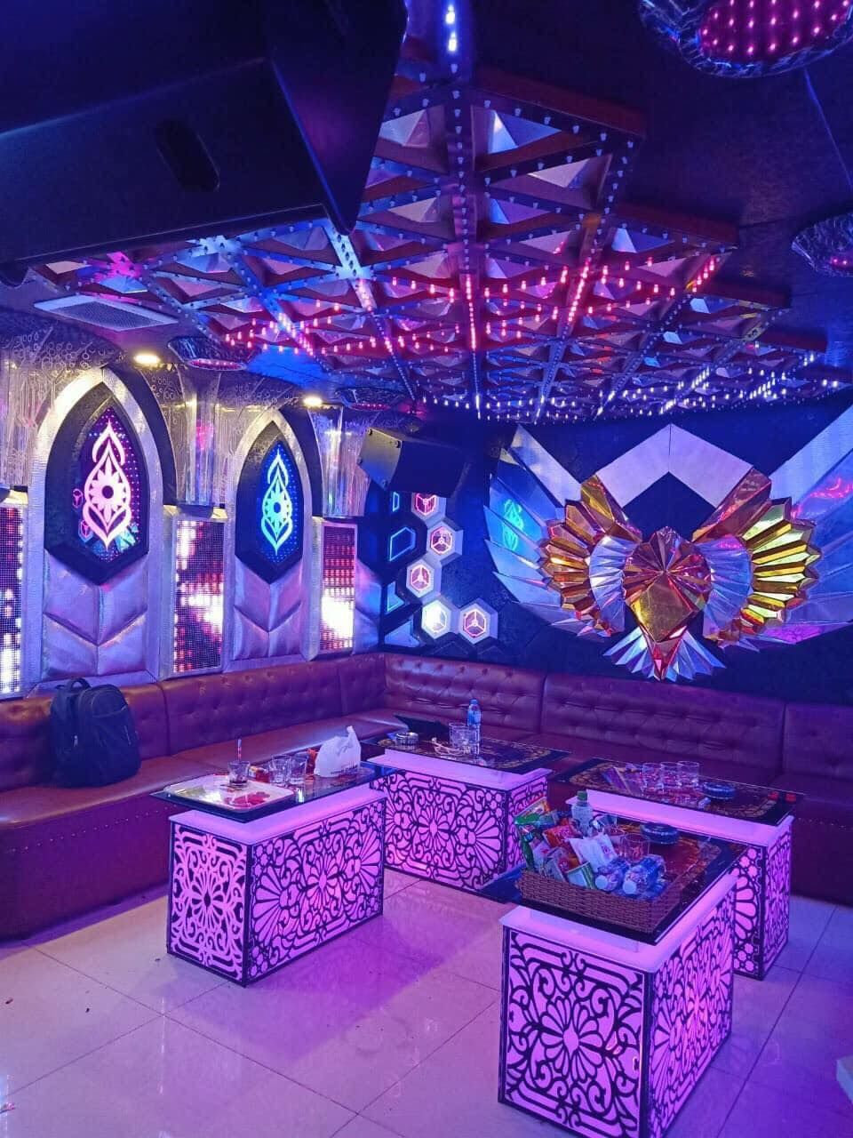Karaoke Ruby - 5 Trần Quốc Tuấn