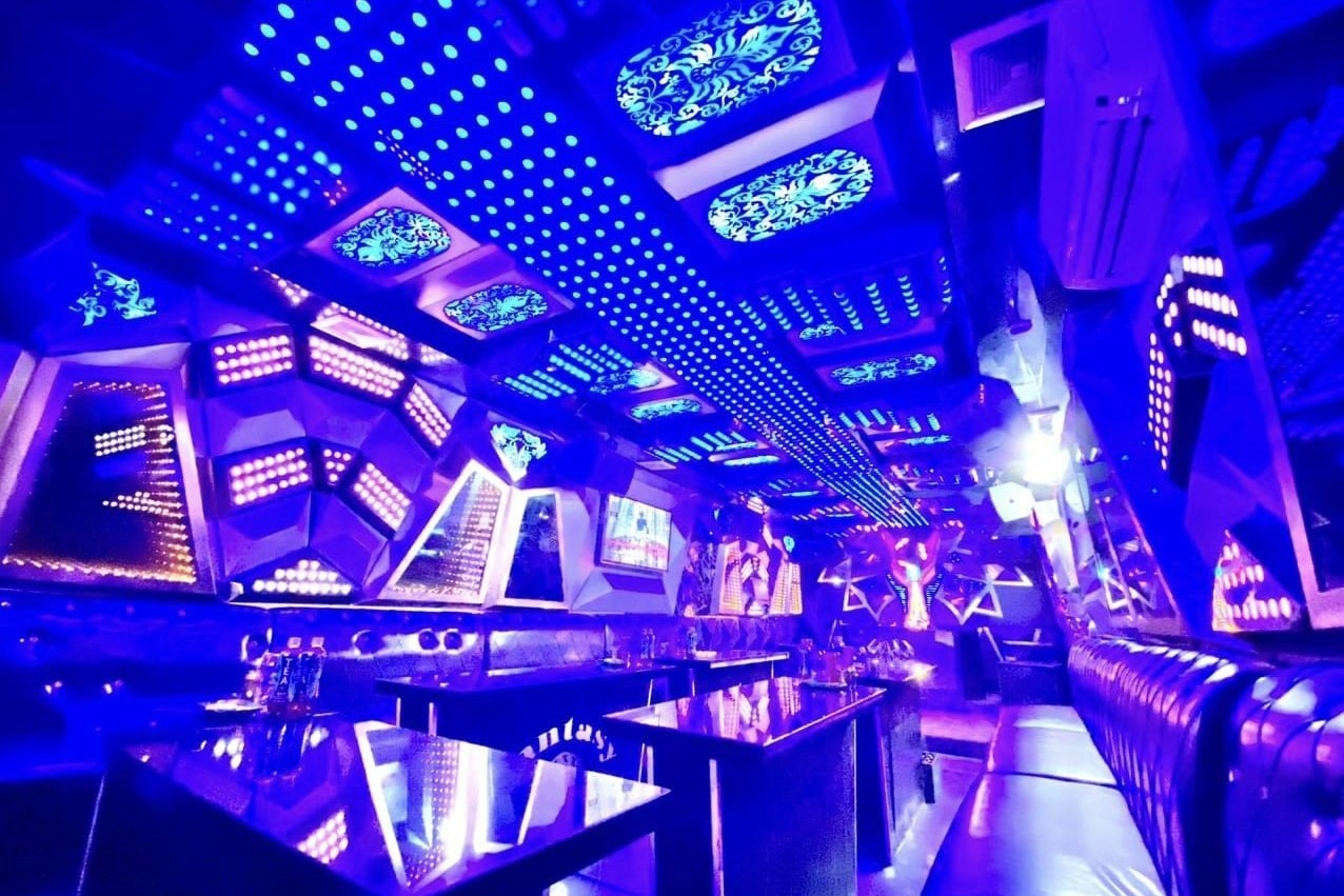Karaoke Fantasy Club - Ngõ 50 Lê Trọng Tấn - Hà Nội – 9Life.com.vn