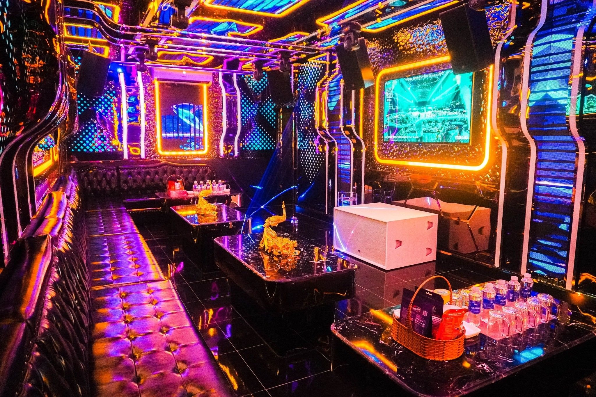 Karaoke Melody KTV - Đoàn Thị Điểm