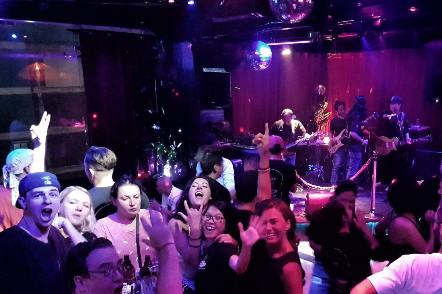 The Fate Bar - 90 Phạm Viết Chánh