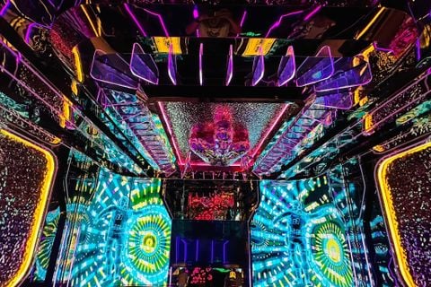 Karaoke NHẬT AN - 132A Khu phố Bình Khởi