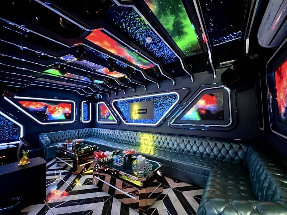 Karaoke Titan - 114 Trung Hòa