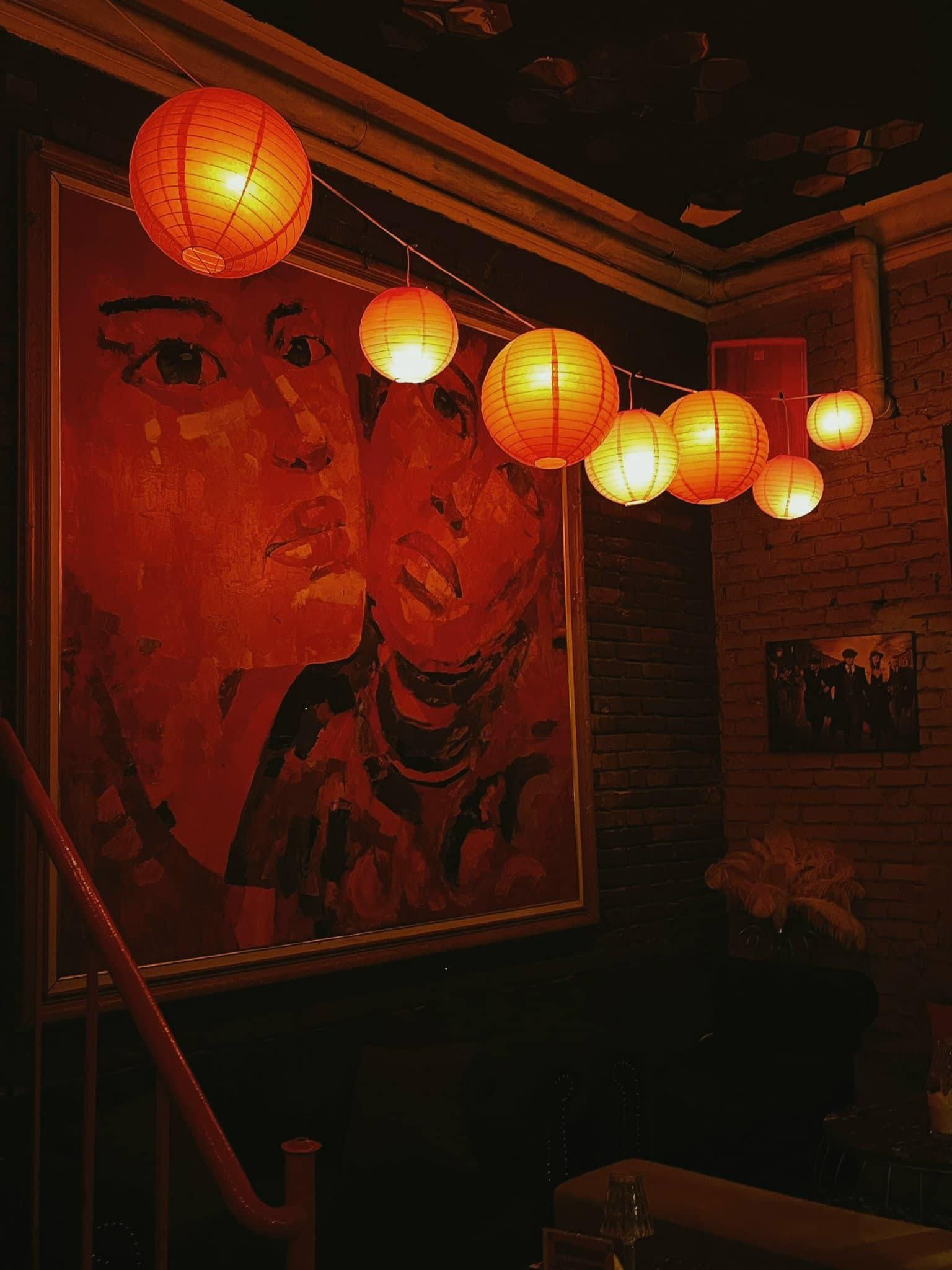Peaky Blinders Coffee & Cocktail - 94 Hàng Bạc