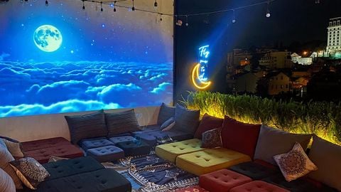 The Balcony Speakeasy Bar - 6 Quang Trung