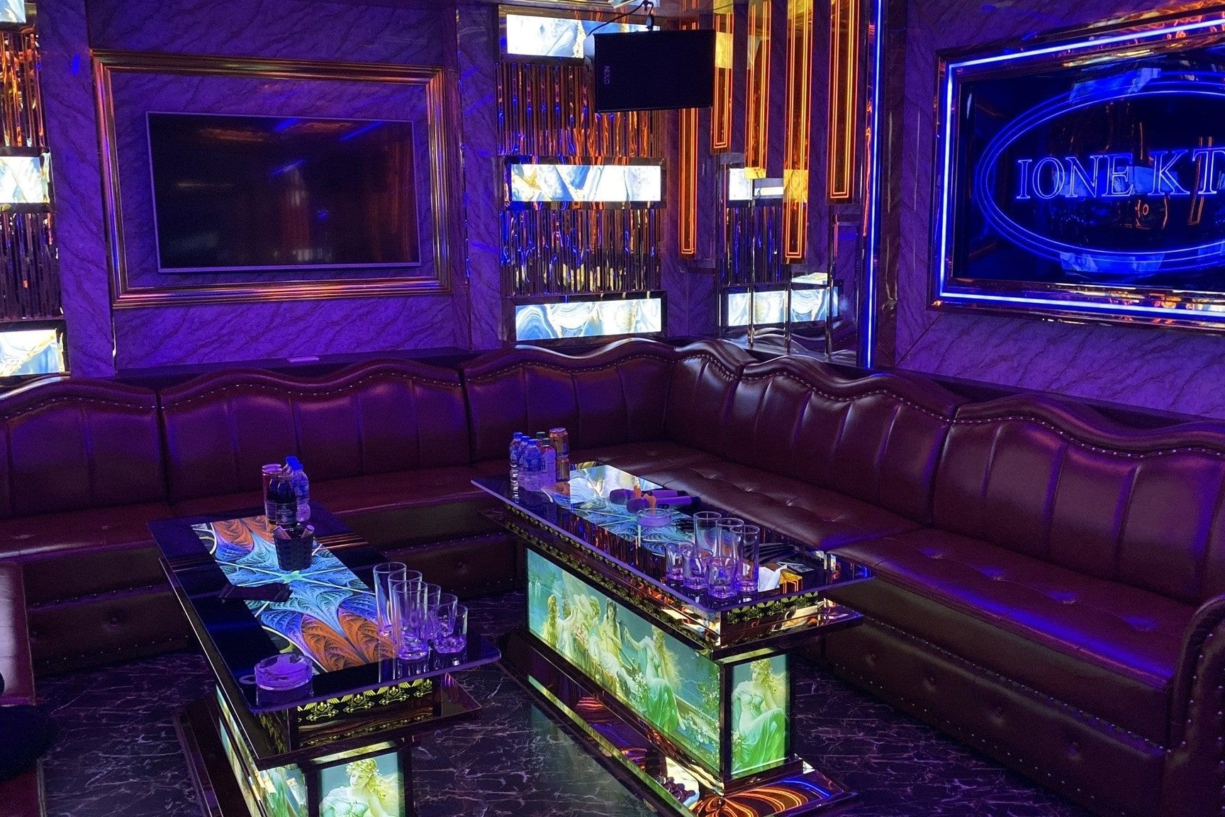 Karaoke IONE - 180 Nguyễn Tuân