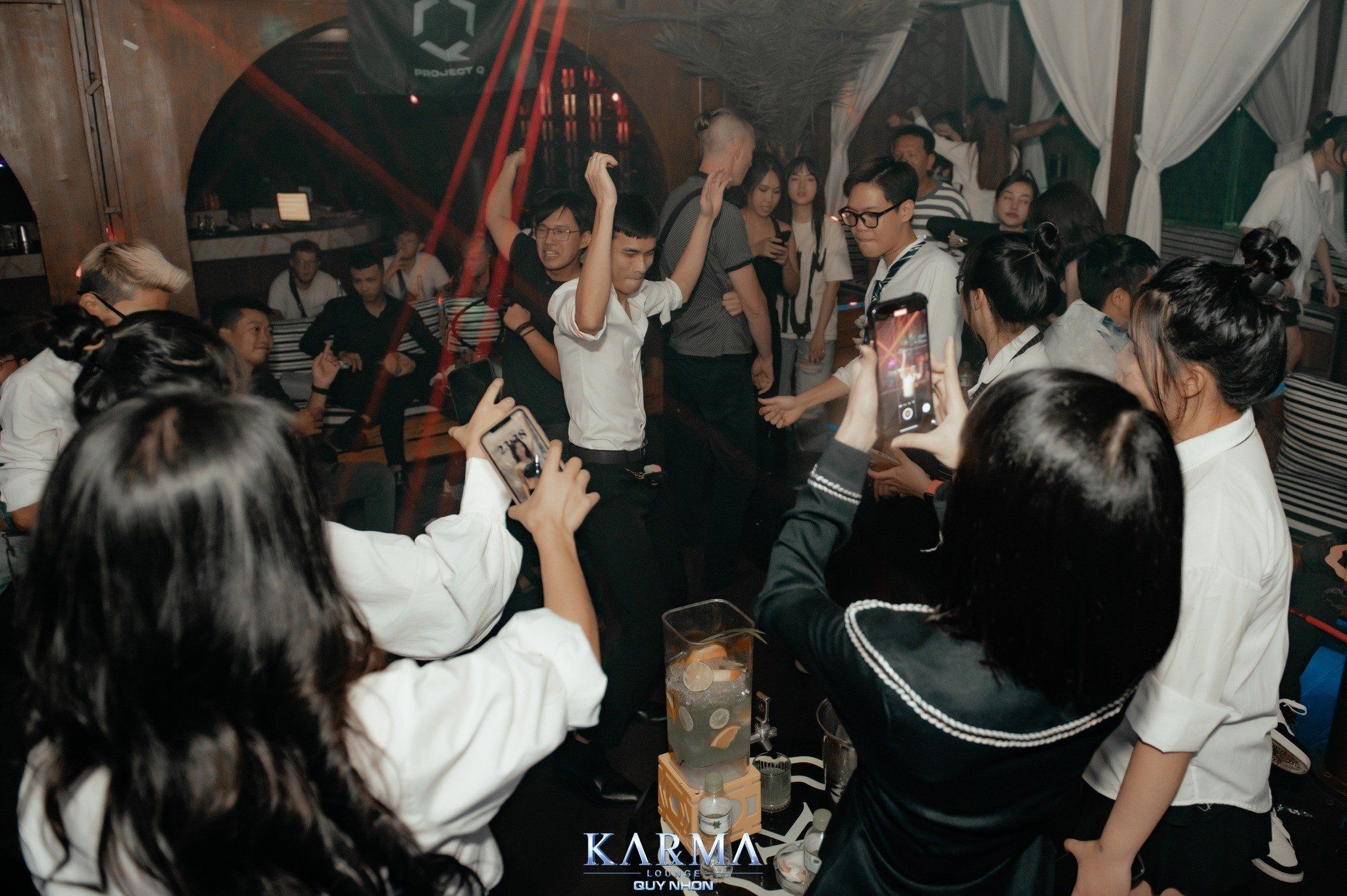 Karma Lounge Quy Nhơn - 415 - 421 Nguyễn Huệ