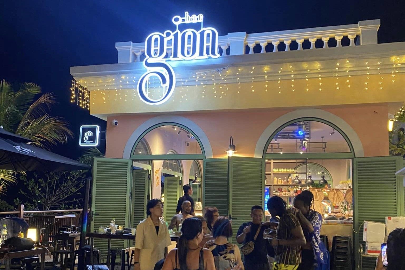 Giòn Bar - Chợ đêm Vui Fest
