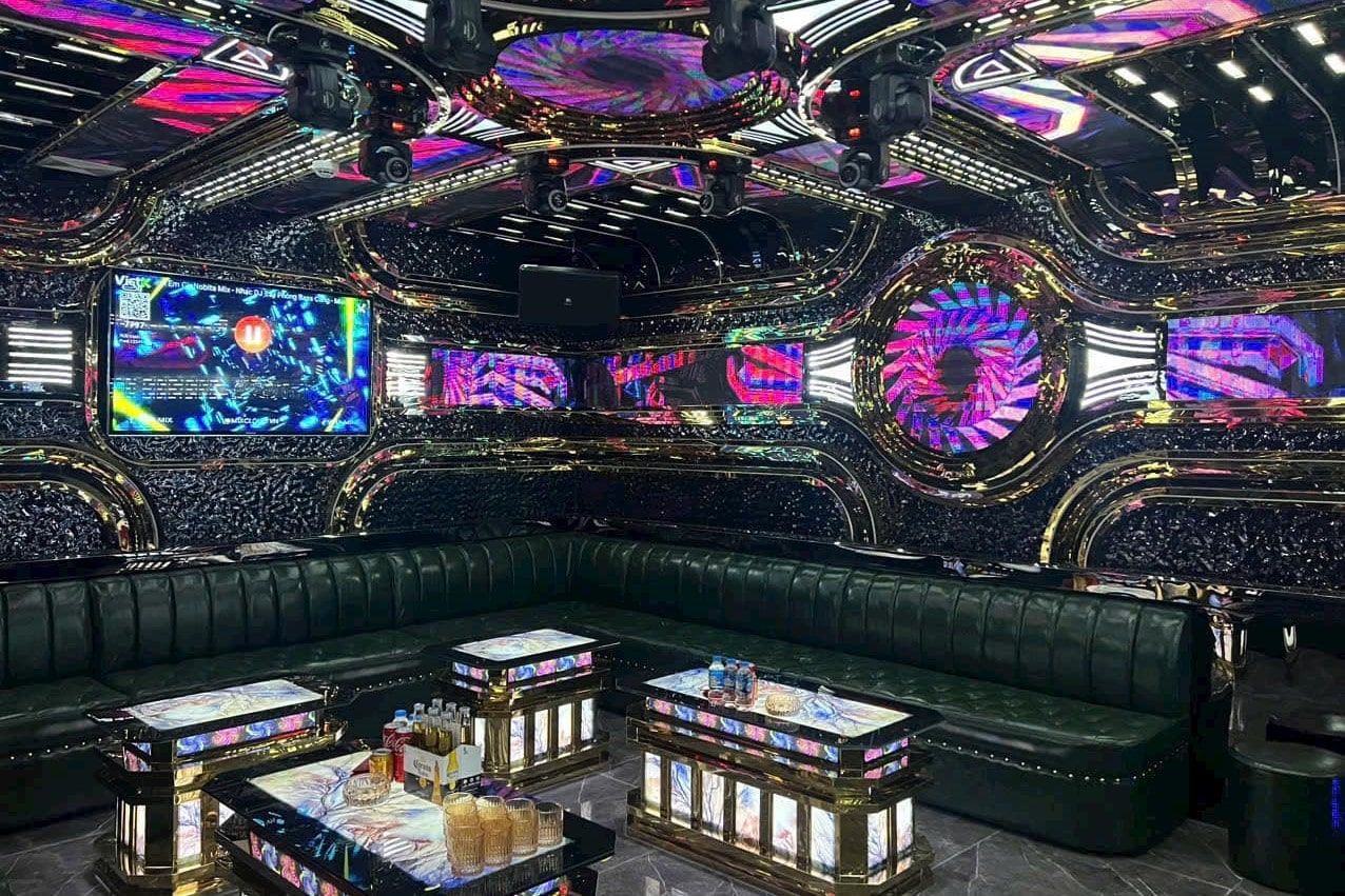 Karaoke Moonstar Club - 44 Mỹ Đình