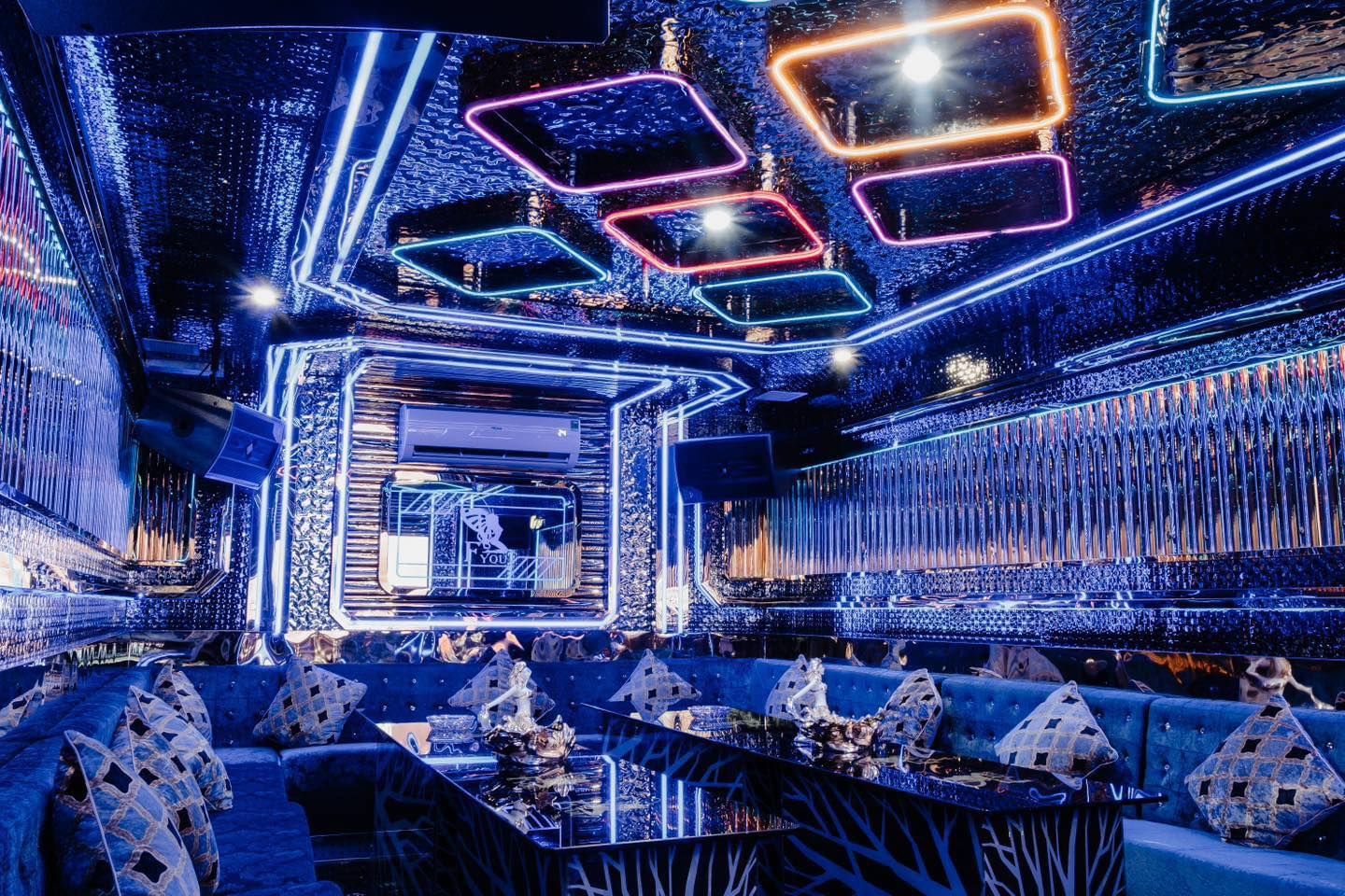 Karaoke FYOU III - 519 Sư Vạn Hạnh
