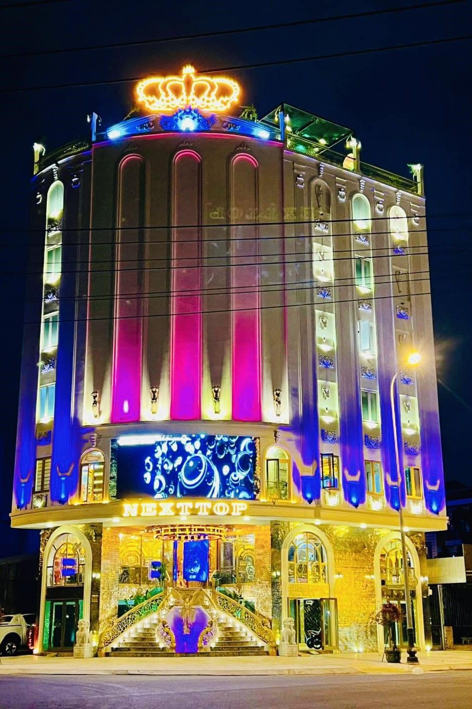 Karaoke NextTop Club - 177 Huỳnh Tấn Phát