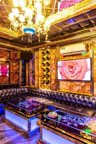 Karaoke Kingdom - 218-220 Trần Quang Khải