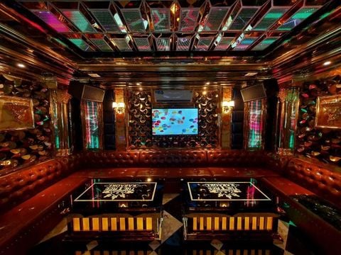 Karaoke 2B - 2B Nguyễn Khang