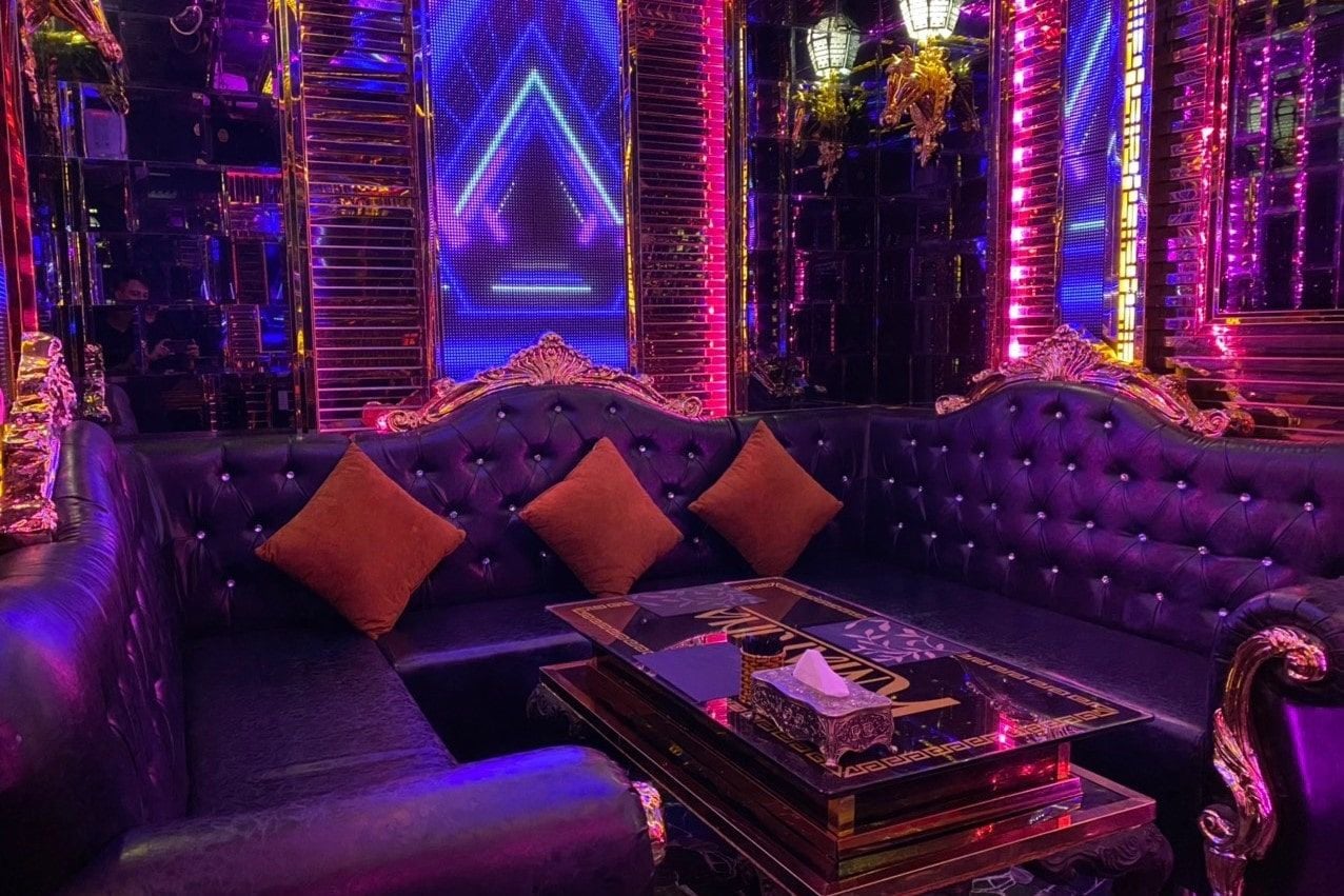 Karaoke K-Marina - 659 Trần Hưng Đạo