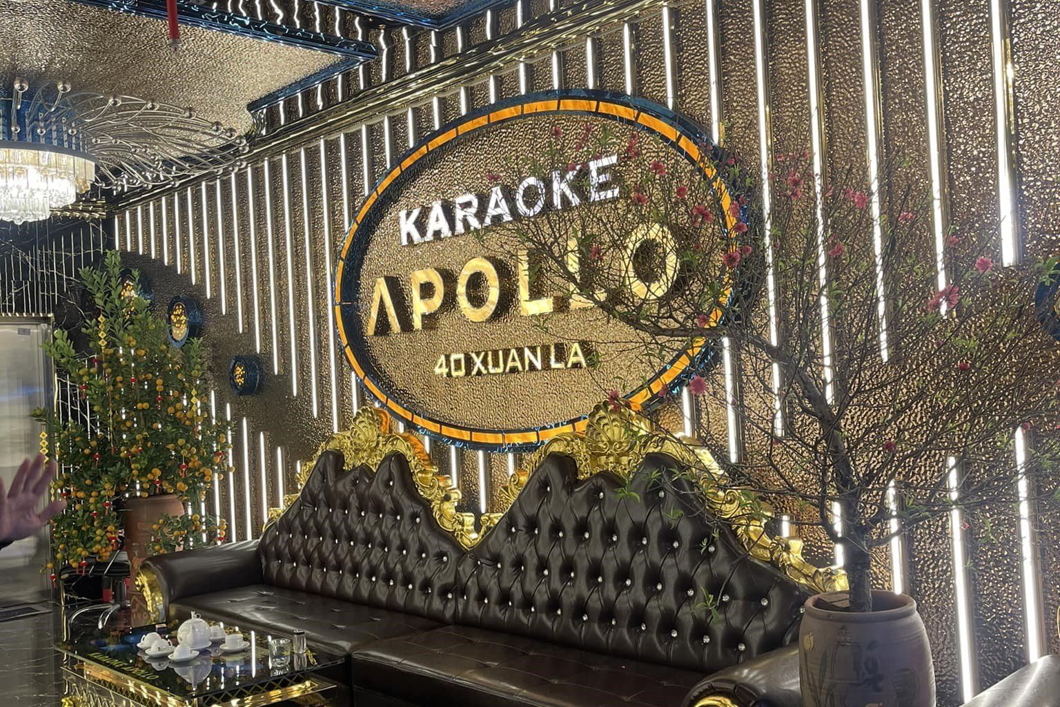 Karaoke Apollo - 40 Xuân La