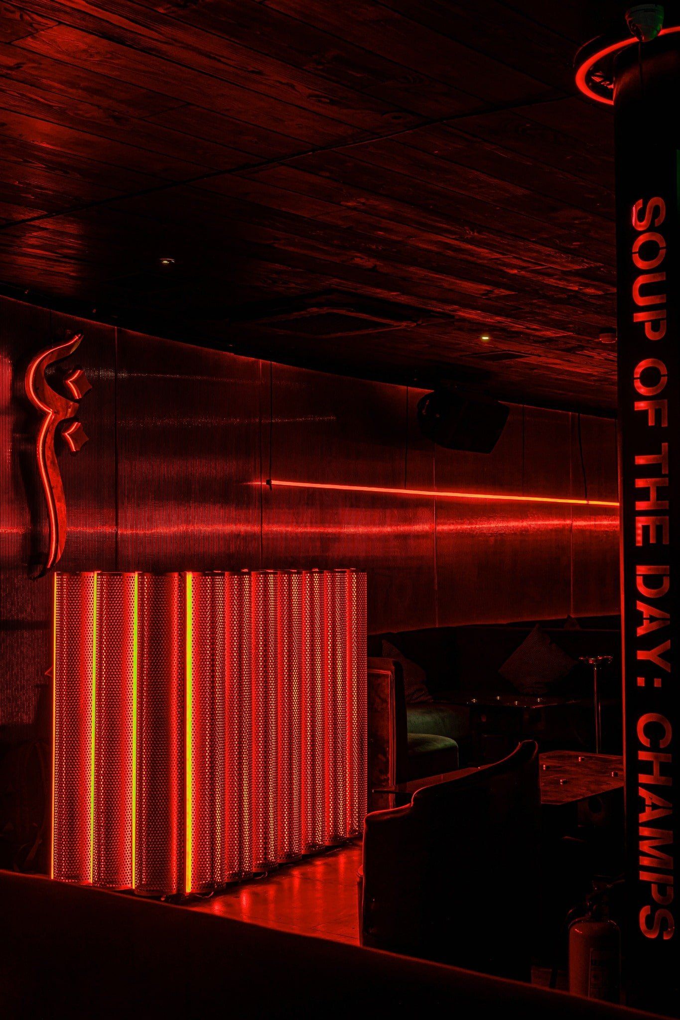 Faham Lounge - 20 Nguyễn Công Trứ