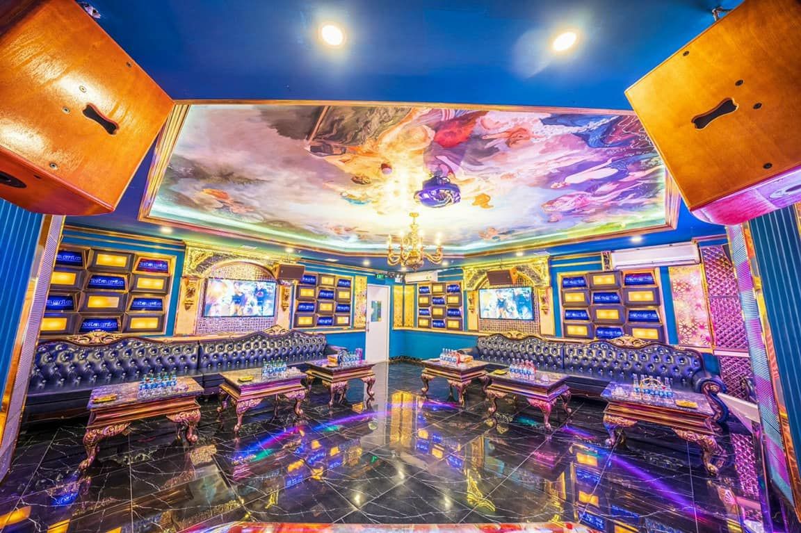 Karaoke Magic - 65 Thái Thịnh