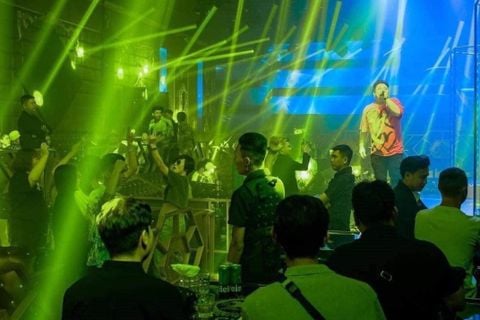 9E Club - 9 Hùng Vương