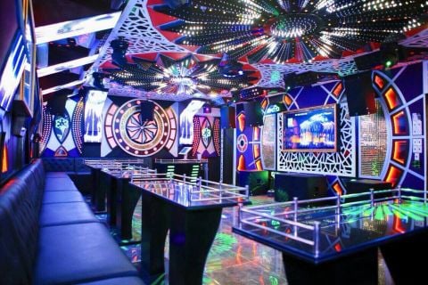 Karaoke Cadillac - 51 Đường B6