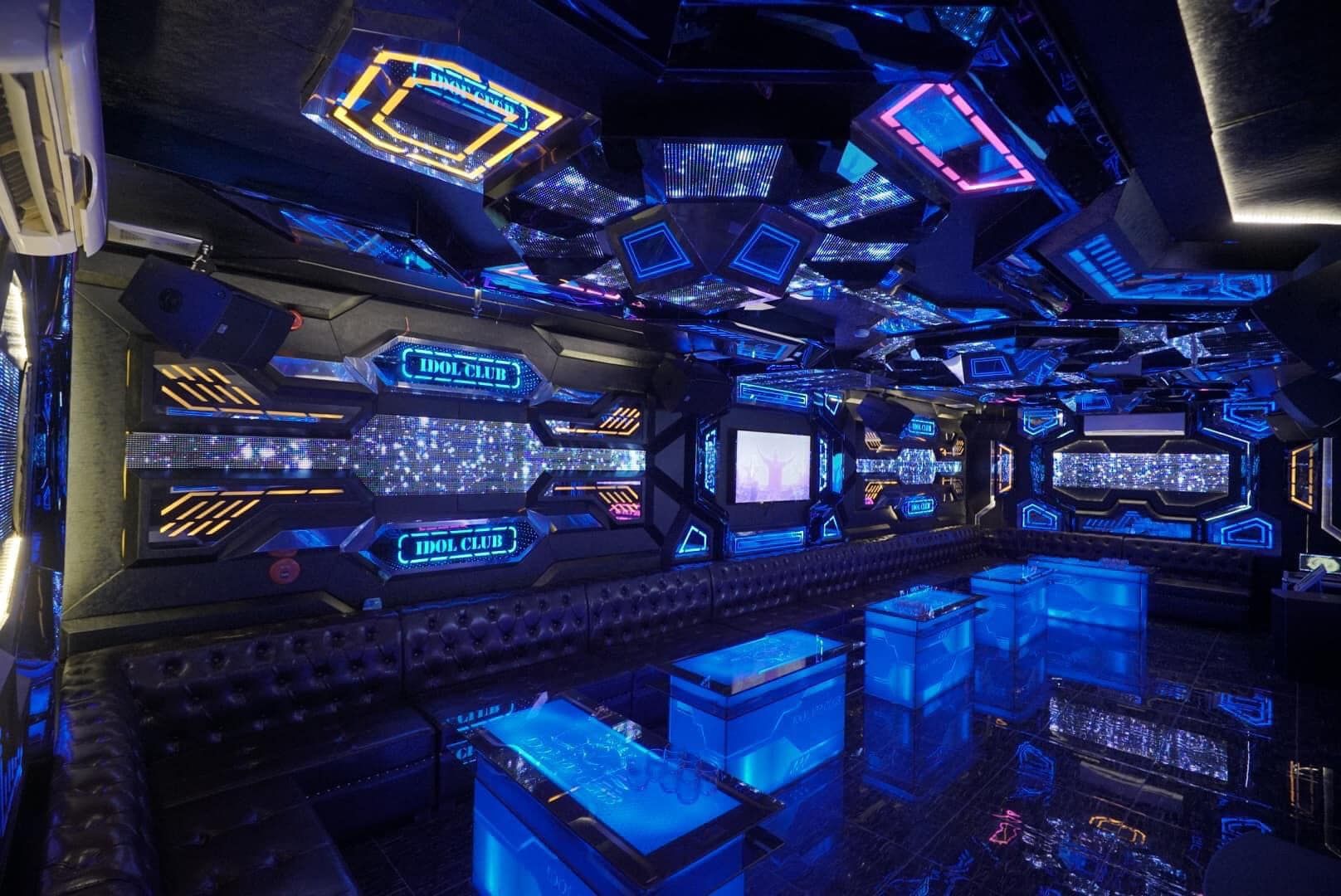 Karaoke Idol Vip Club - 174 Vạn Phúc