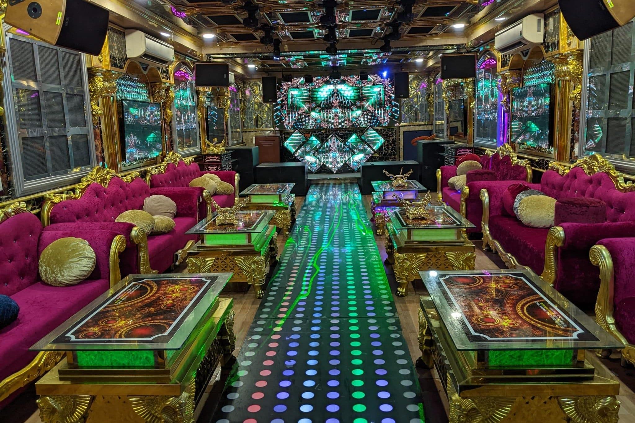 Karaoke Ong Xinh - 22 Phổ Quang