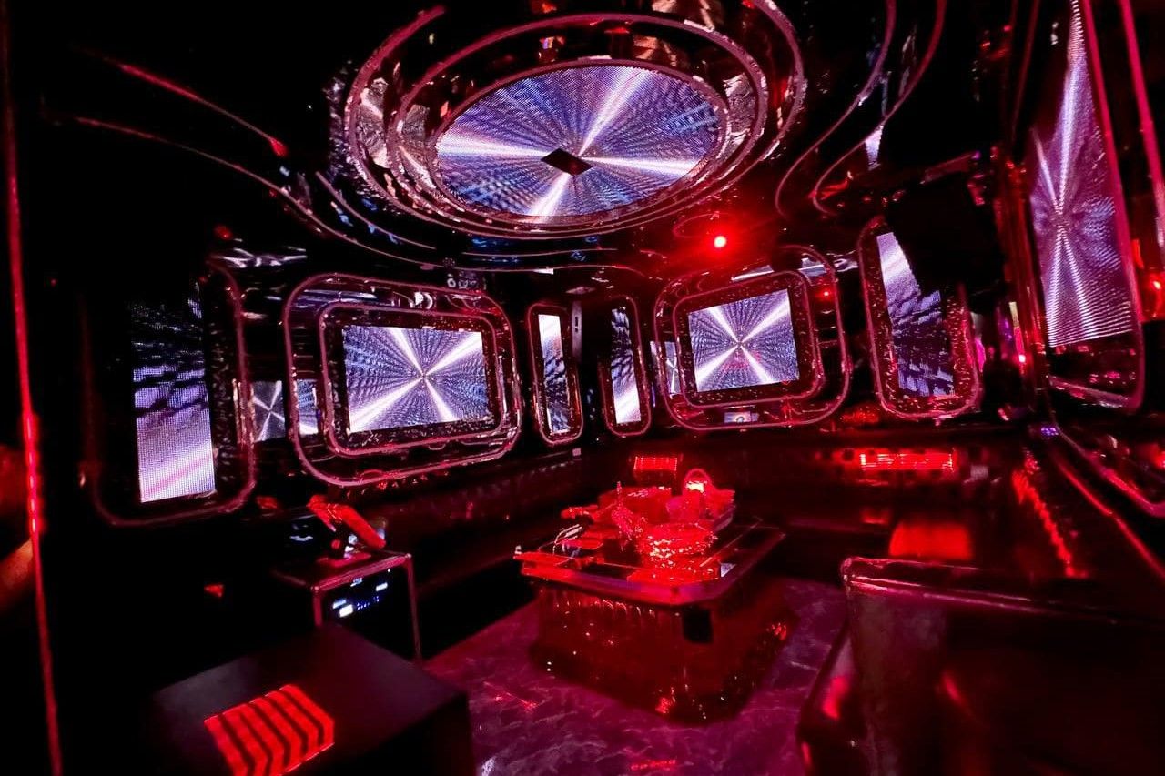 Karaoke New Land - 20 Nguyễn Hữu Thông