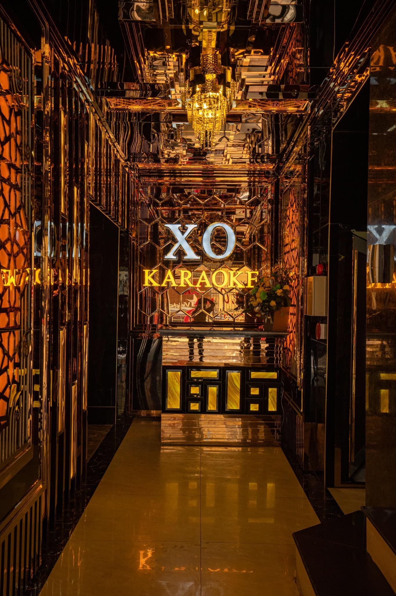 Karaoke X.O Club - Ngõ 4 Đồng Me