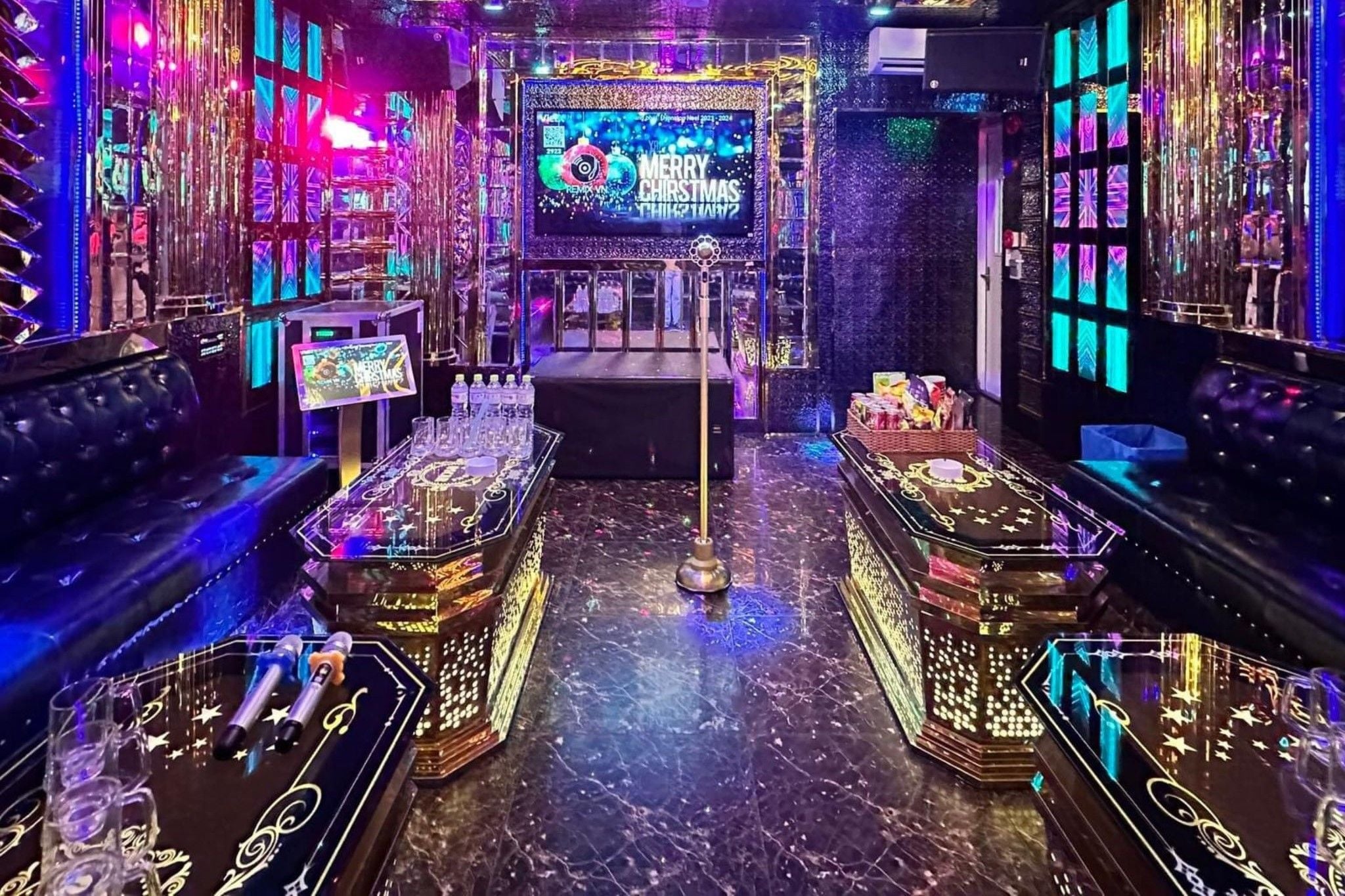 Karaoke Baly - 491 Lê Văn Quới