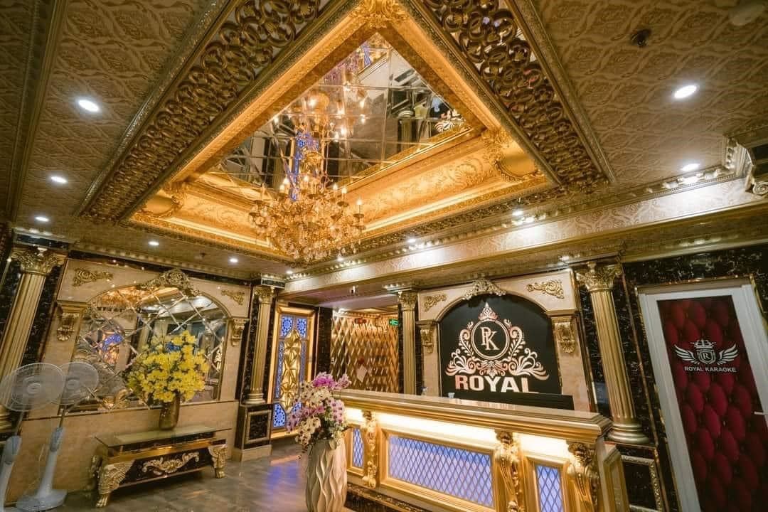 Karaoke King - 4/81 Nguyễn Huệ