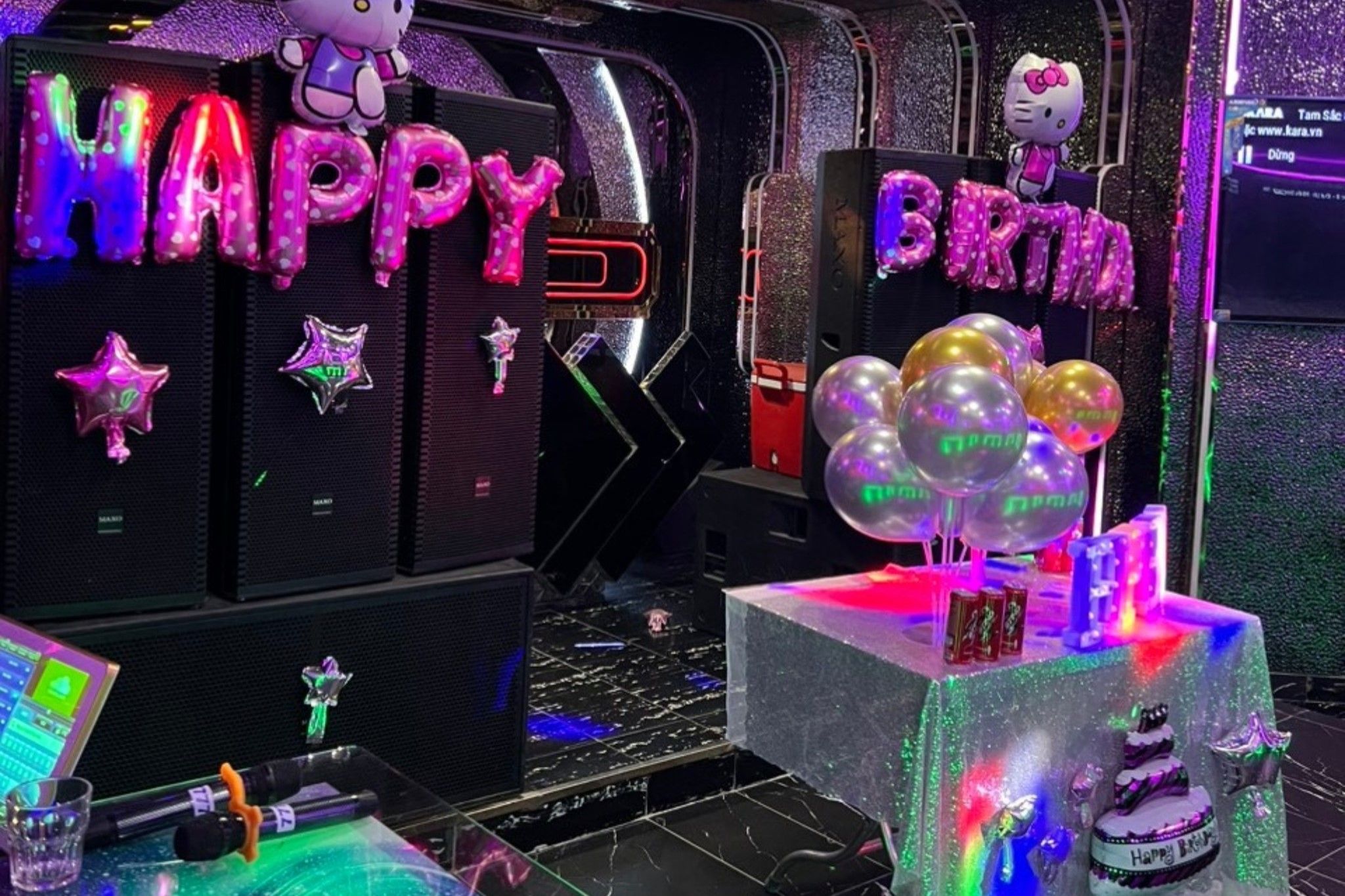 Karaoke Baly - 495G Lê Văn Quới