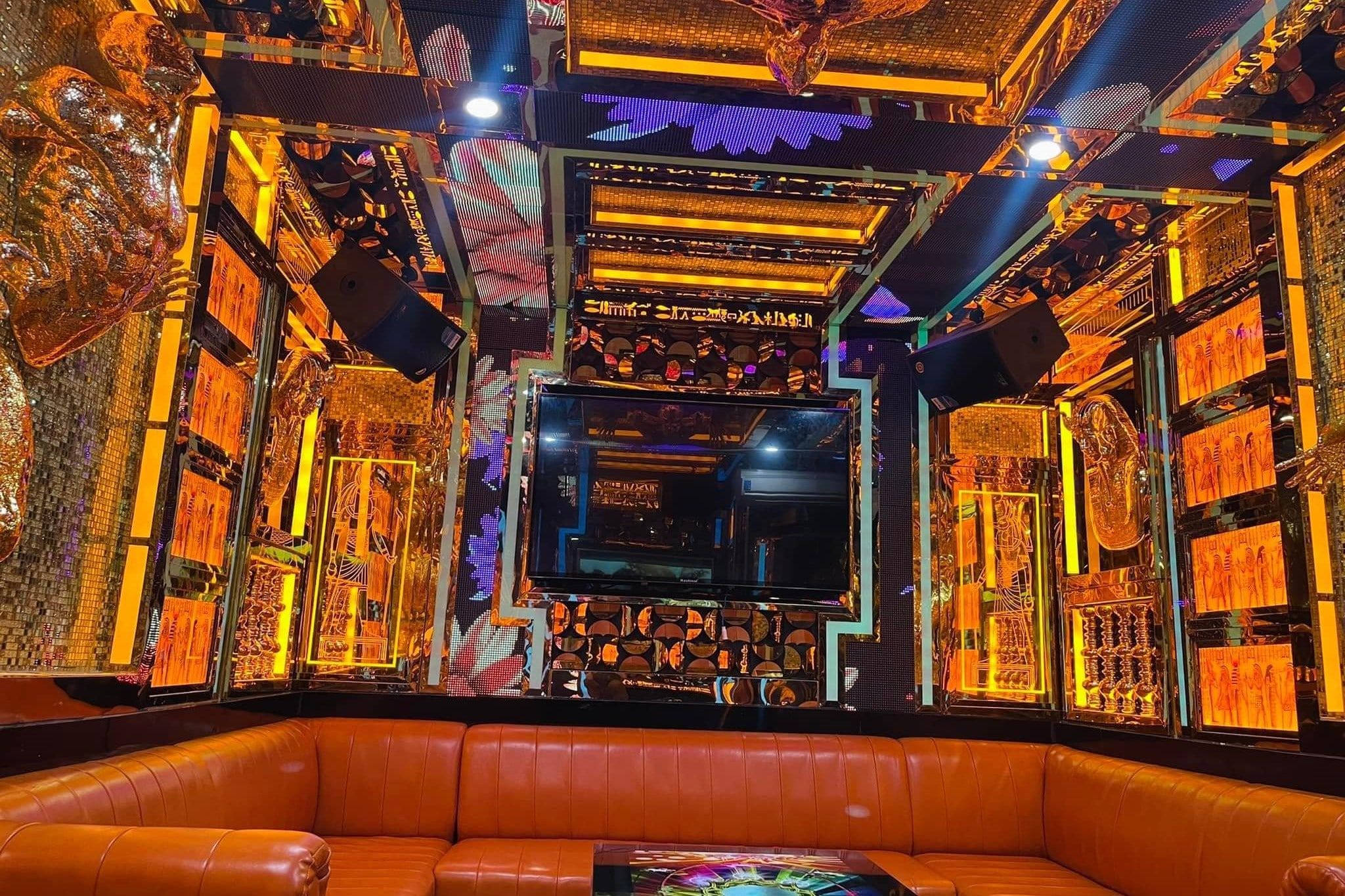 Karaoke Kim Hoàng Kim - D11 Võ Thị Sáu